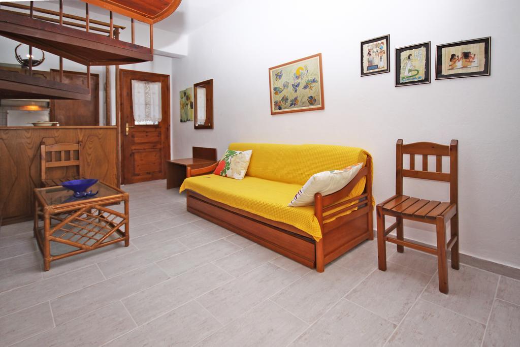 Villa Angela Vurvurú Kültér fotó